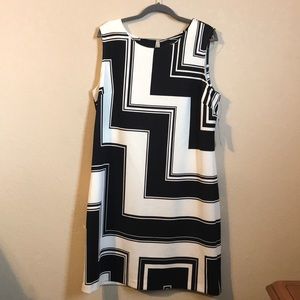 NWT Worthington Black and Cream Dress